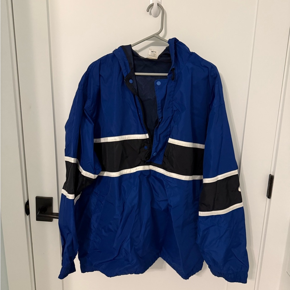 Nike windbreaker